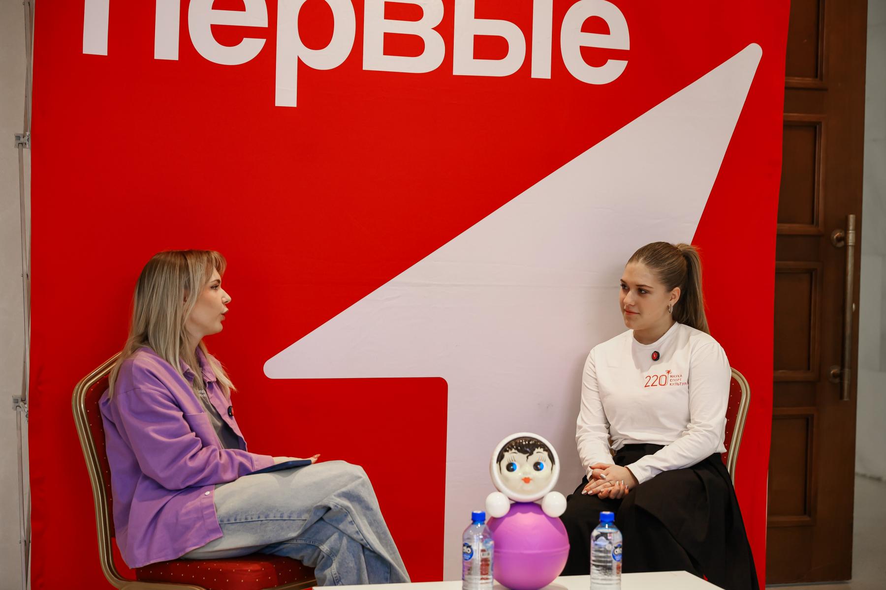 Фото Соловьёв, Савочкин, Никишева: звездные гости собрали на форуме в Новосибирске свыше тысячи человек – 100 ярких кадров 35